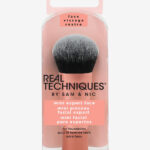Real Techniques Mini Expert Face Brush in goodiesdeal