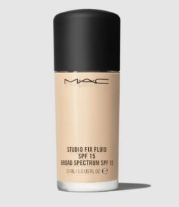 MAC Studio Fix Fluid SPF15 foundation- NC10